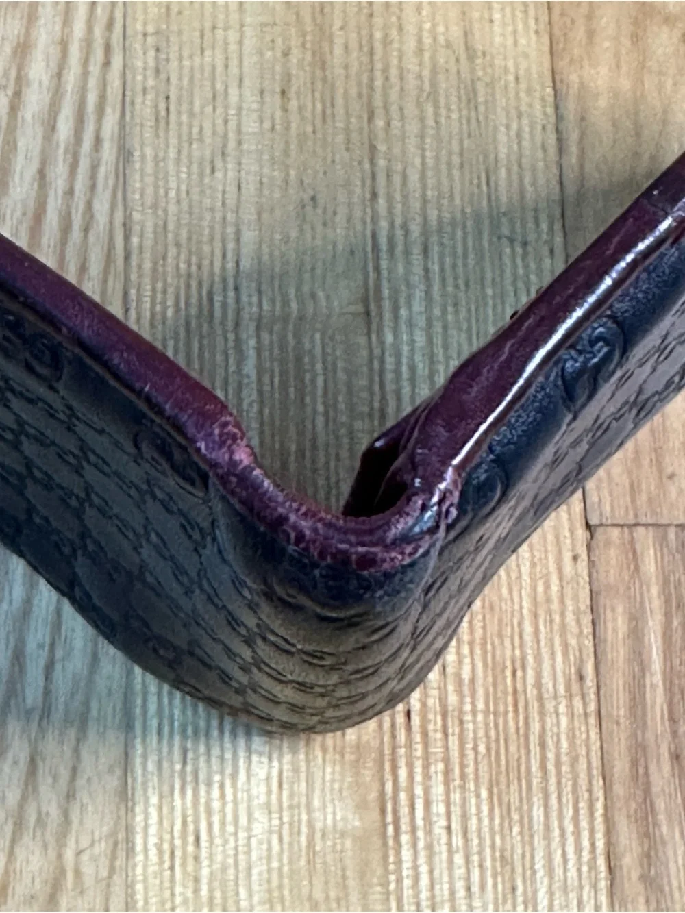 Gucci Navy & Burgundy Microguccissima GG Leather Bifold Wallet